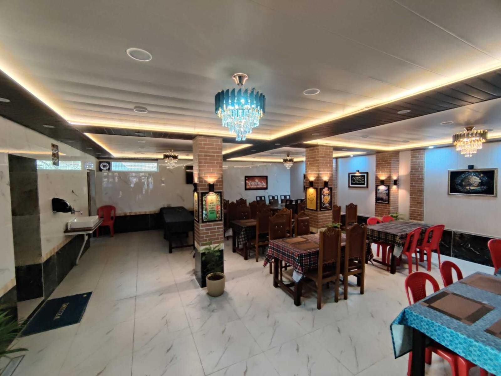 Srīnagar Hotel O Graceland מראה חיצוני תמונה